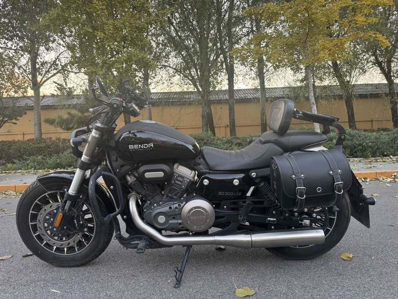 二手奔达Rock300 灰石