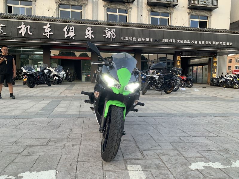 二手川崎Ninja 650 