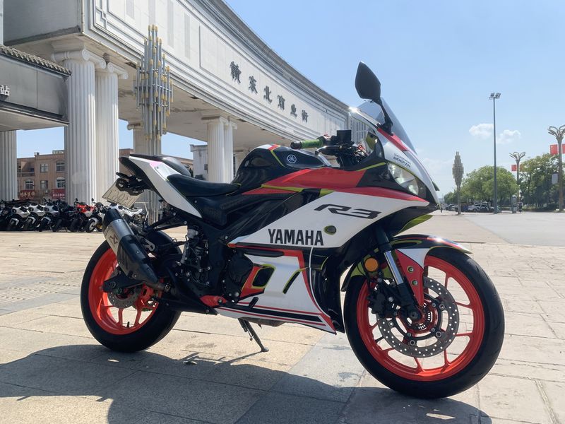 二手雅马哈YZF-R3
