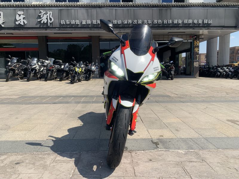 二手雅马哈YZF-R3