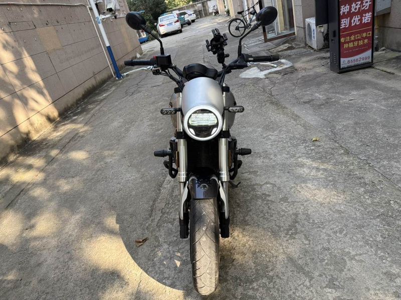 二手QJMOTOR逸550
