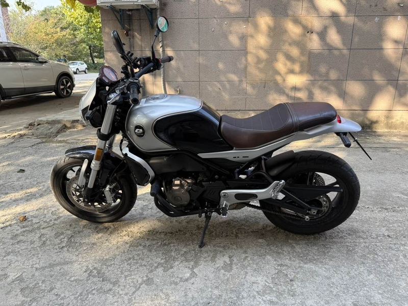 二手QJMOTOR逸550