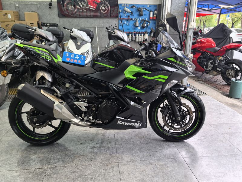 二手川崎Ninja 400