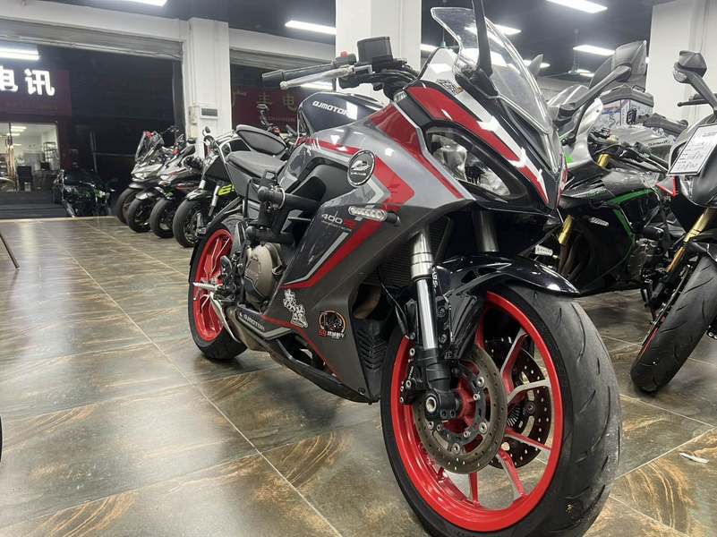 二手QJMOTOR赛400