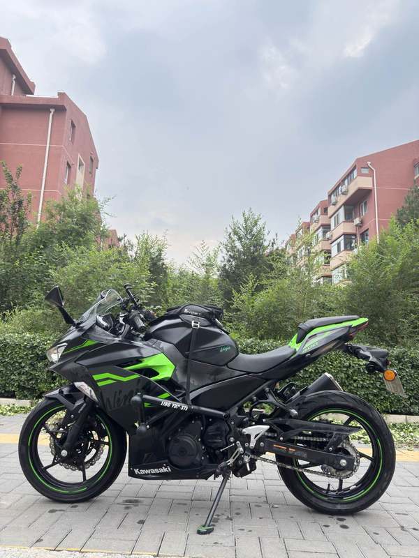 二手川崎Ninja 400