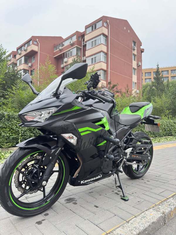 二手川崎Ninja 400