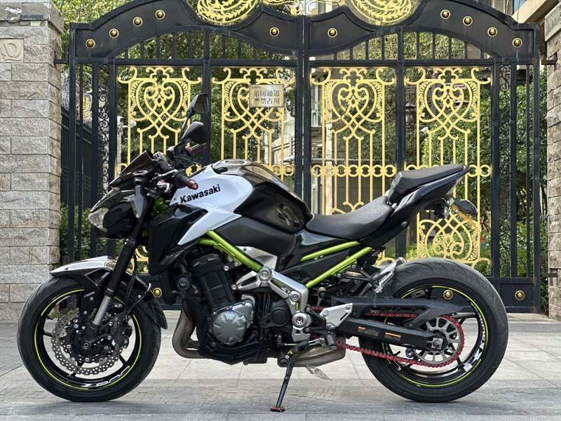 二手川崎Z900