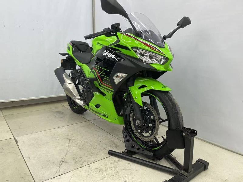 二手川崎Ninja 400