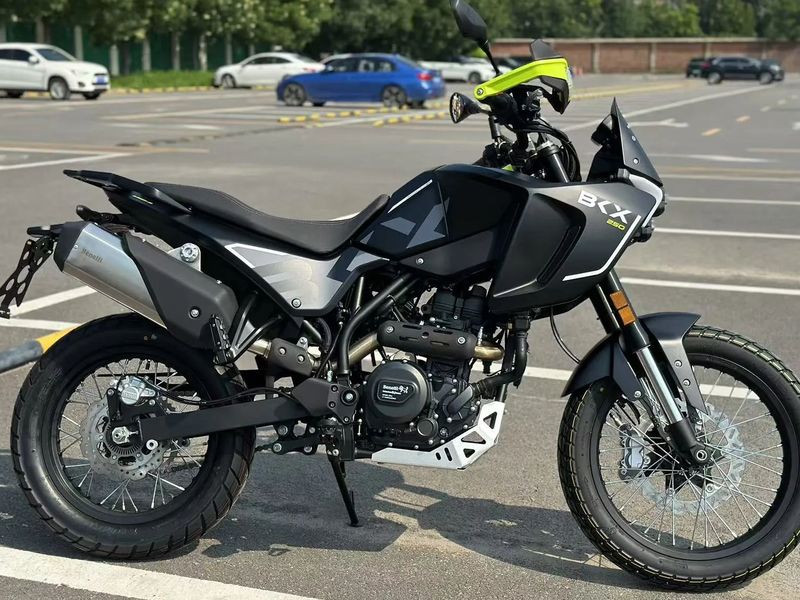 二手贝纳利BKX250