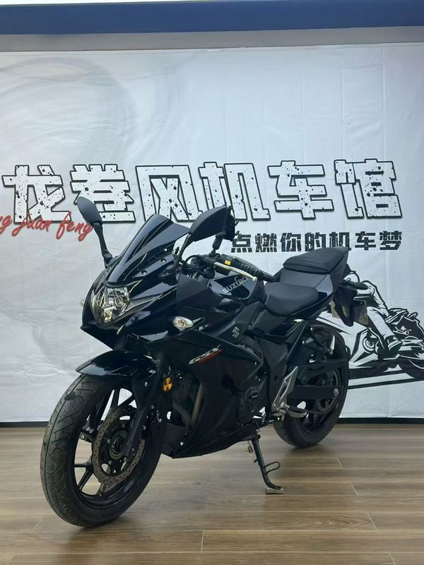 二手豪爵铃木GSX250R
