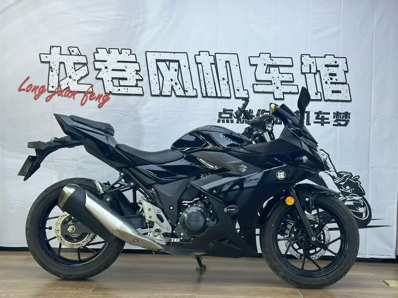 二手豪爵铃木GSX250R