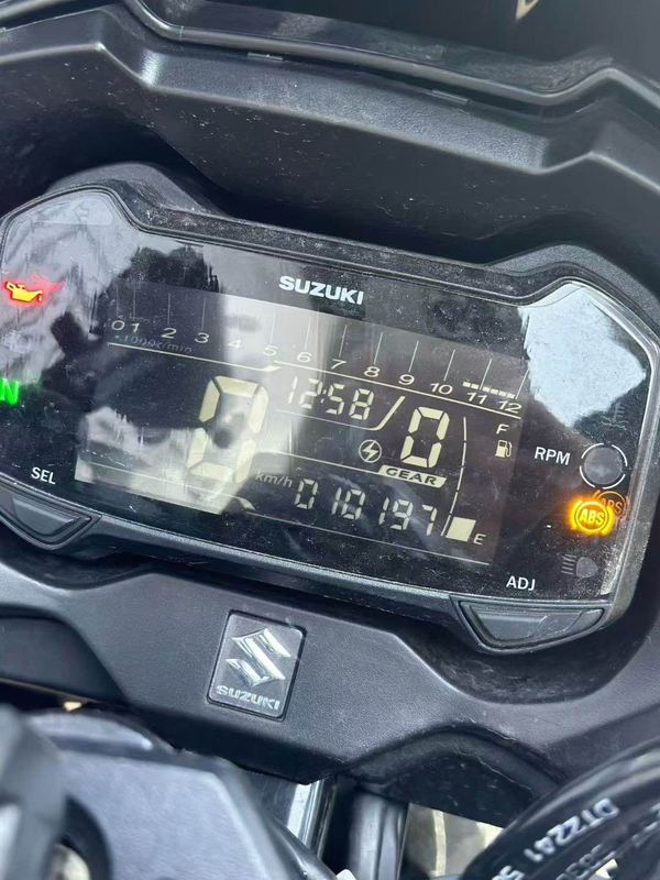 二手豪爵铃木GSX250R