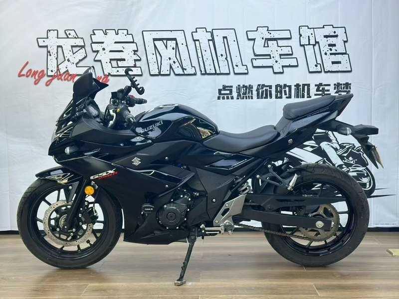 二手豪爵铃木GSX250R