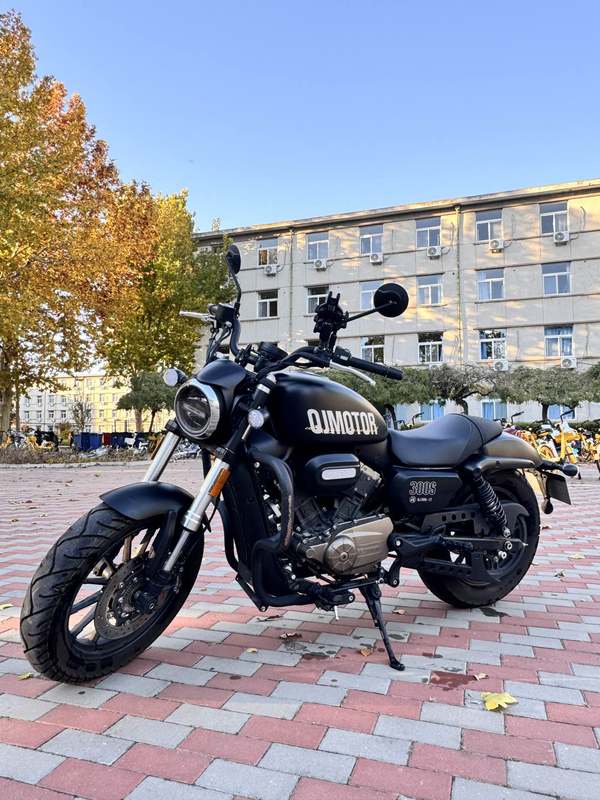 二手QJMOTOR闪300