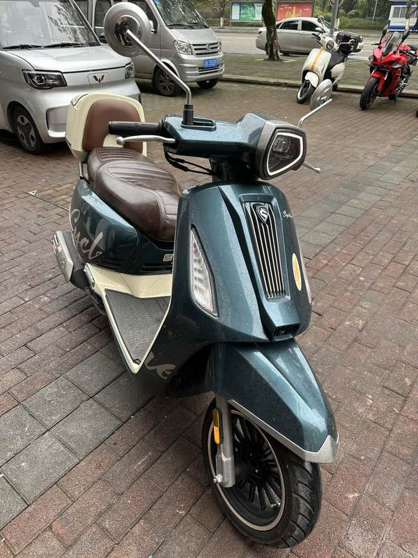 二手赛科龙RT150E 米兰