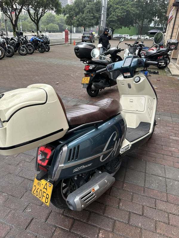 二手赛科龙RT150E 米兰