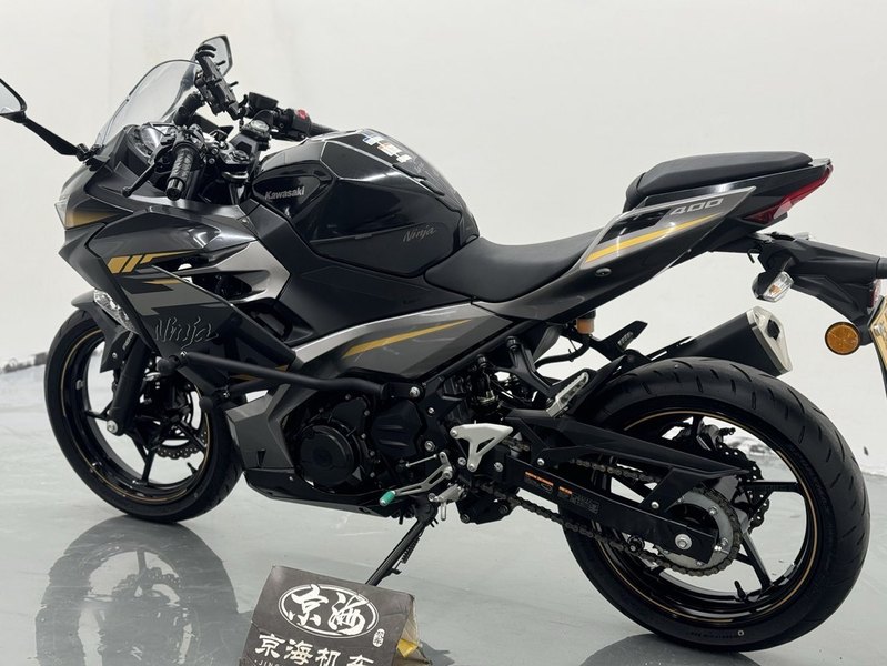 二手川崎Ninja 400