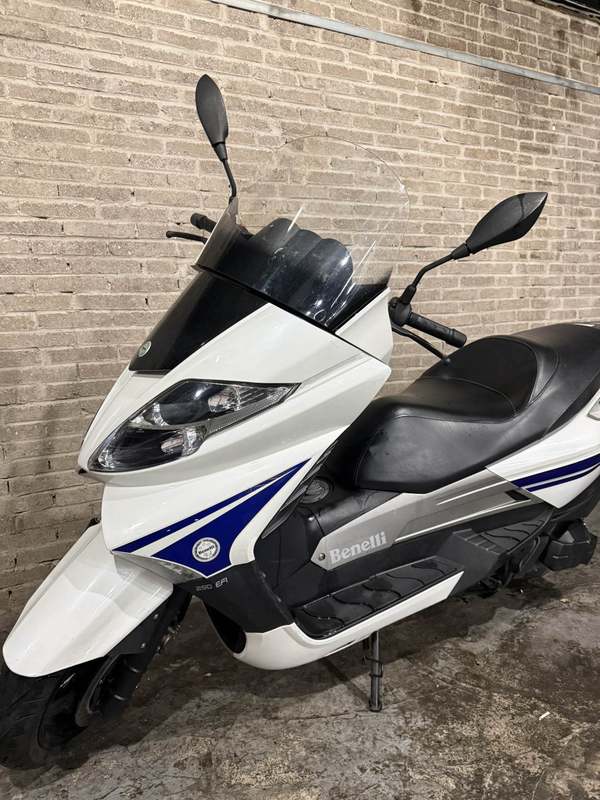 二手贝纳利银刃 BJ250T-8