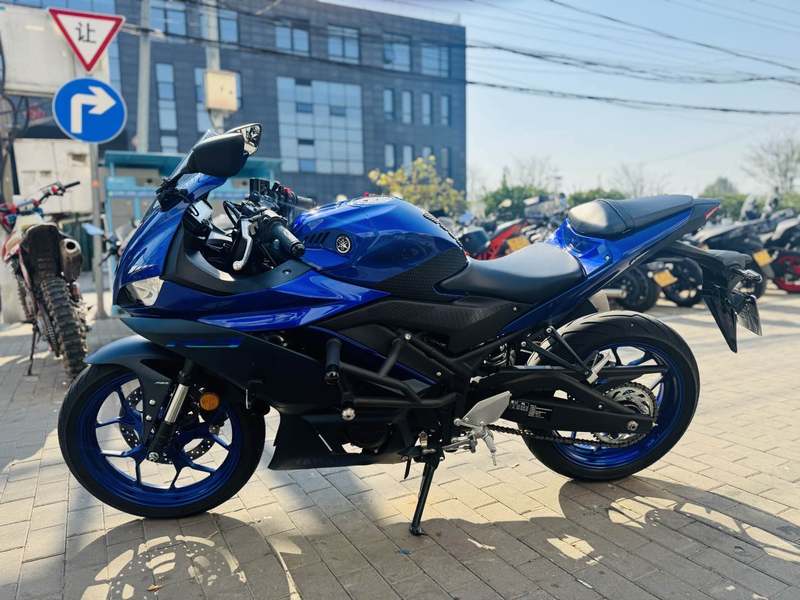 二手雅马哈YZF-R3
