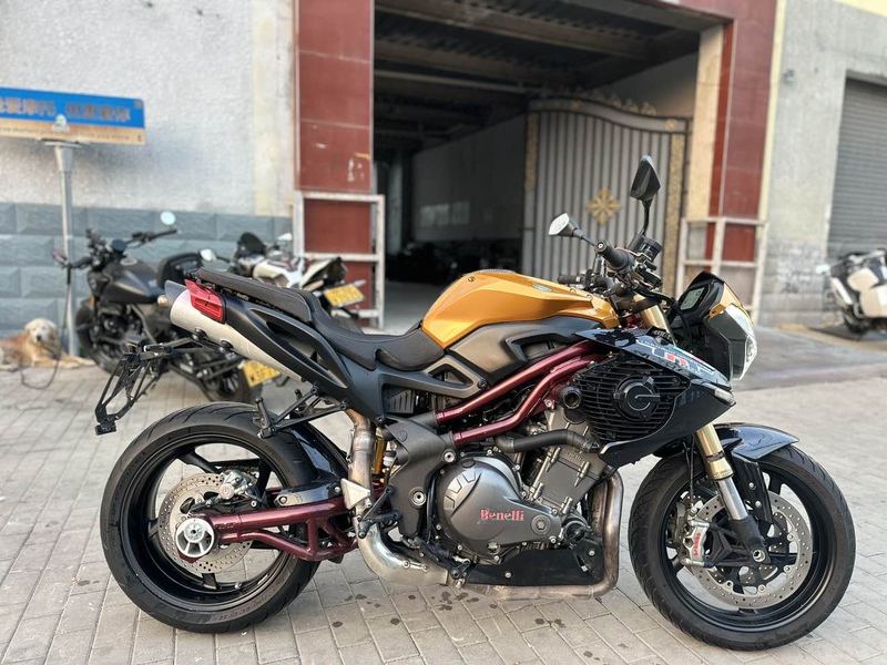 二手贝纳利TNT899