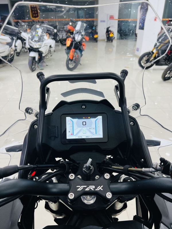 二手贝纳利TRK552