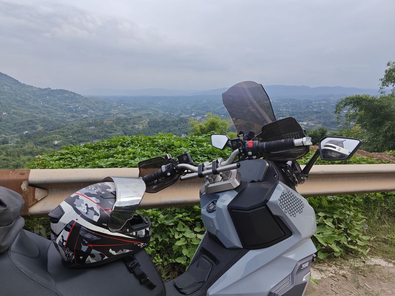 二手三阳哈士奇 Husky ADV300