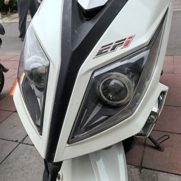 二手三阳小钢侠 CROX