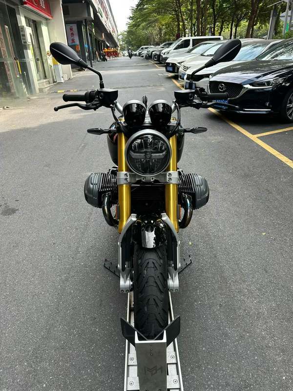 二手宝马R 12 NineT