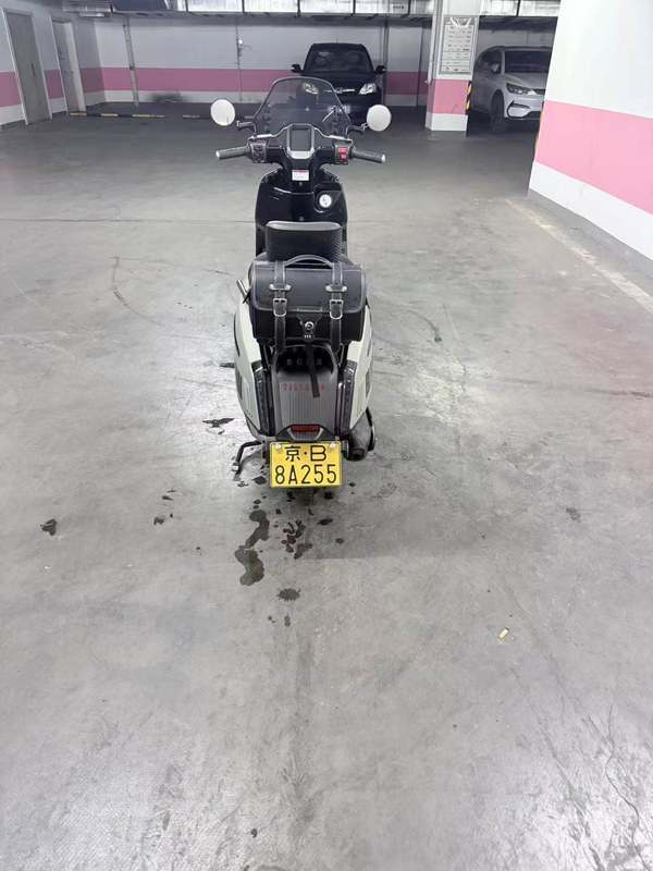 二手维多利亚Sixties 250Si