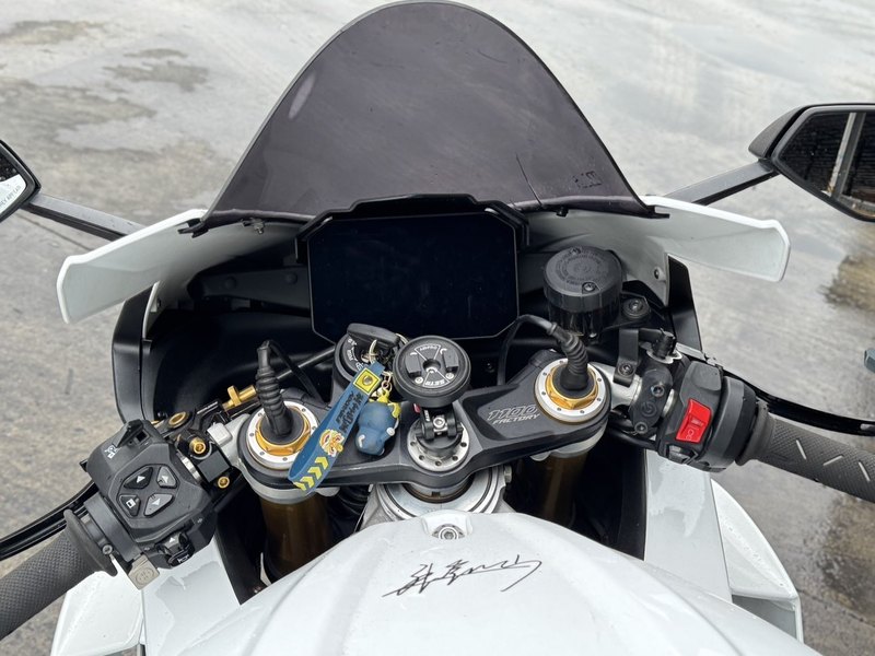 二手阿普利亚RSV4