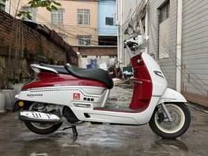 二手南方梦拉丽莎 飞戈