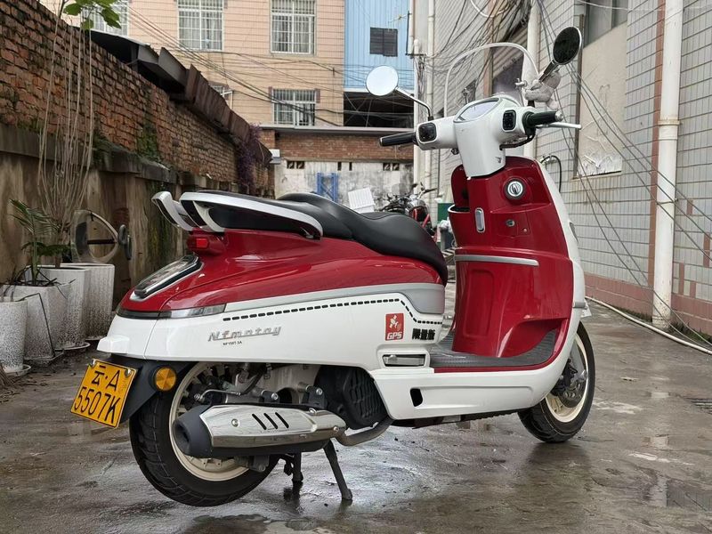 二手南方梦拉丽莎 飞戈