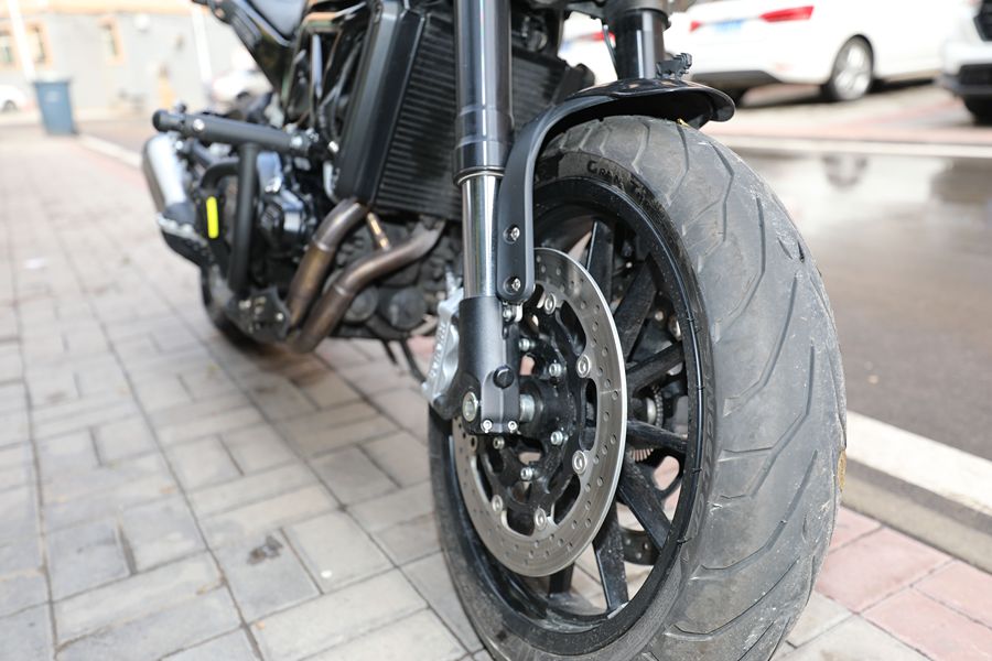 二手贝纳利幼狮 Leoncino 500