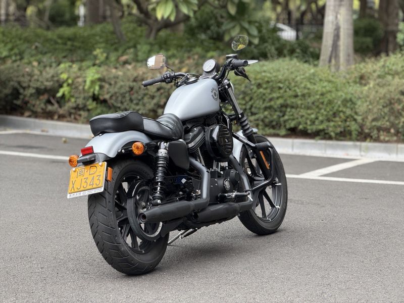 二手哈雷戴维森Iron883 硬汉