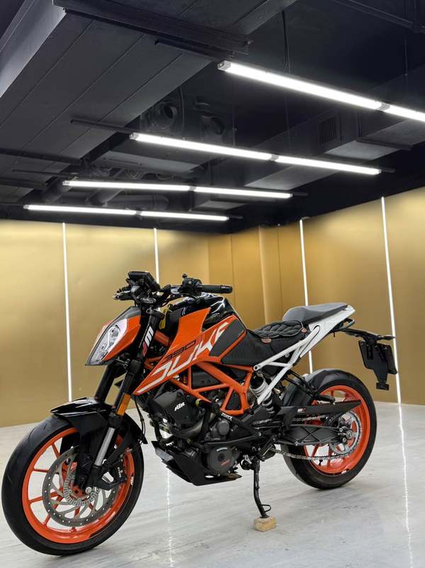 二手KTMR2R390 Duke