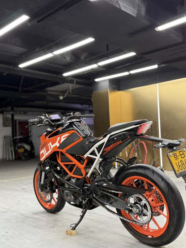 二手KTMR2R390 Duke