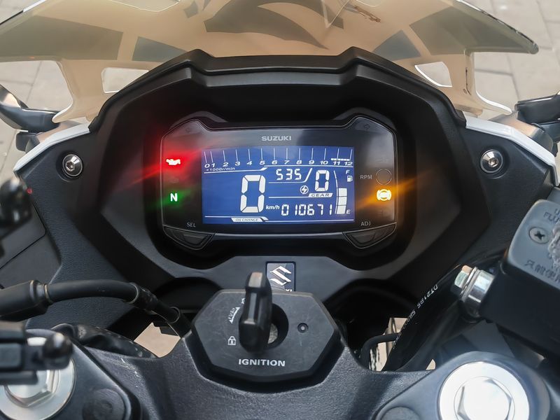 二手豪爵铃木GSX250R