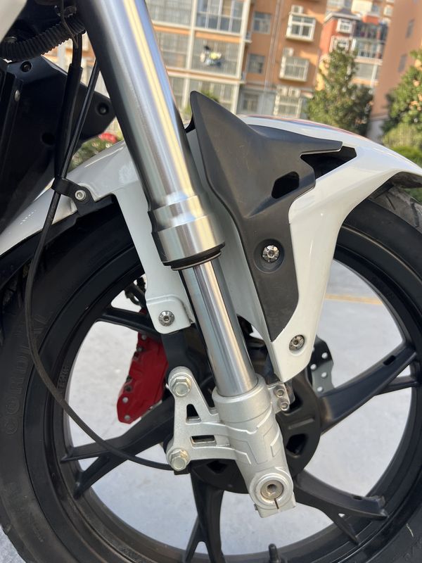 二手贝纳利红宝龙 TNT150i