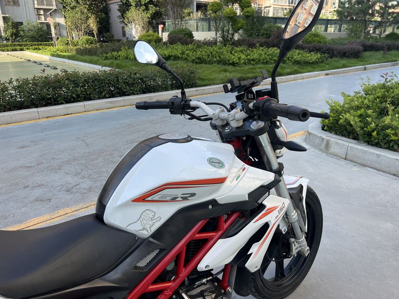 二手贝纳利红宝龙 TNT150i