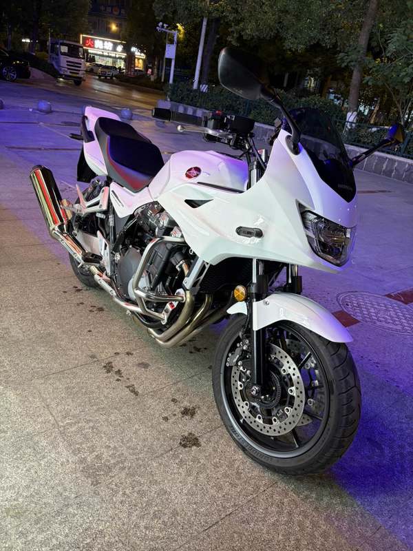 二手本田CB1300 Super Bol D'or