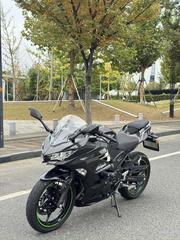 二手川崎Ninja 400