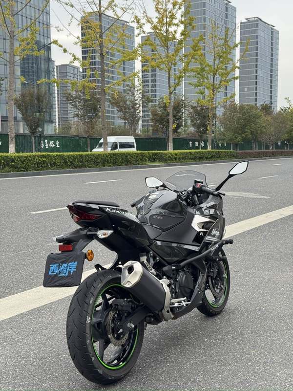 二手川崎Ninja 400