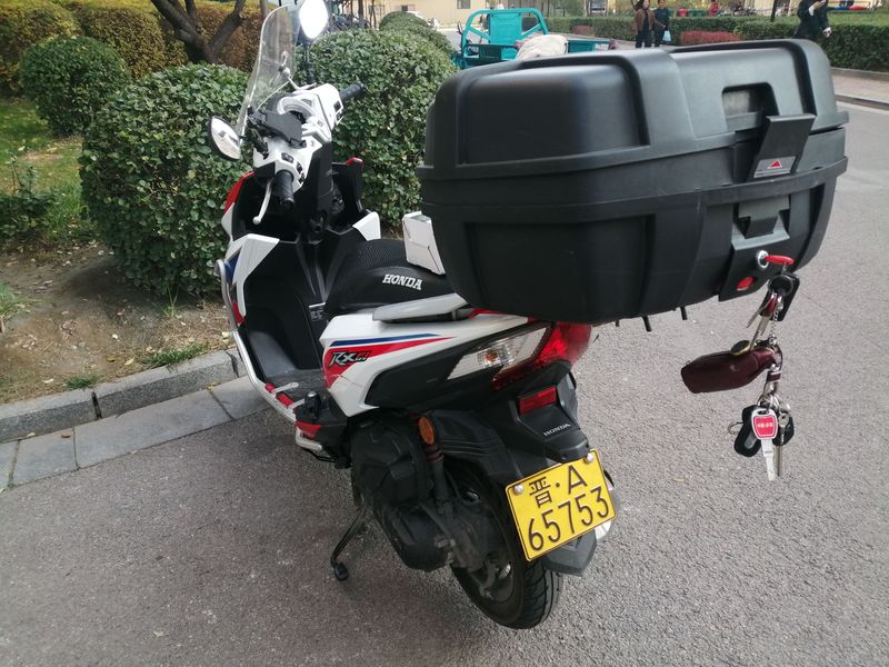 二手新大洲本田裂行 RX125Fi