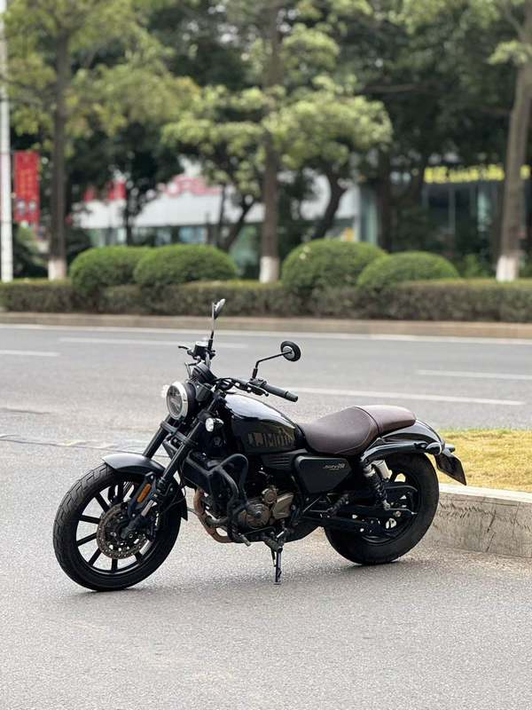 二手QJMOTOR闪250