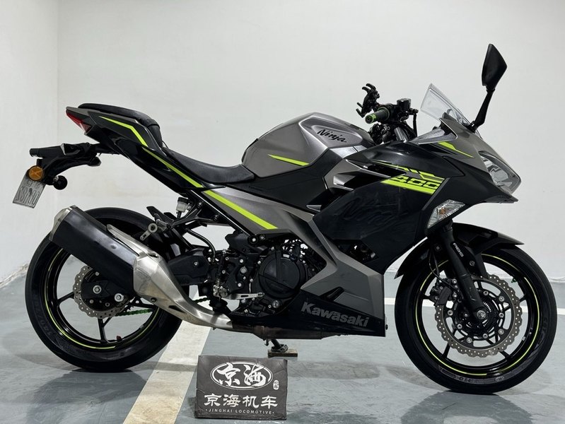 二手川崎Ninja 400
