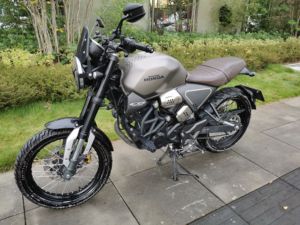 二手五羊本田鸷道 CB190SS