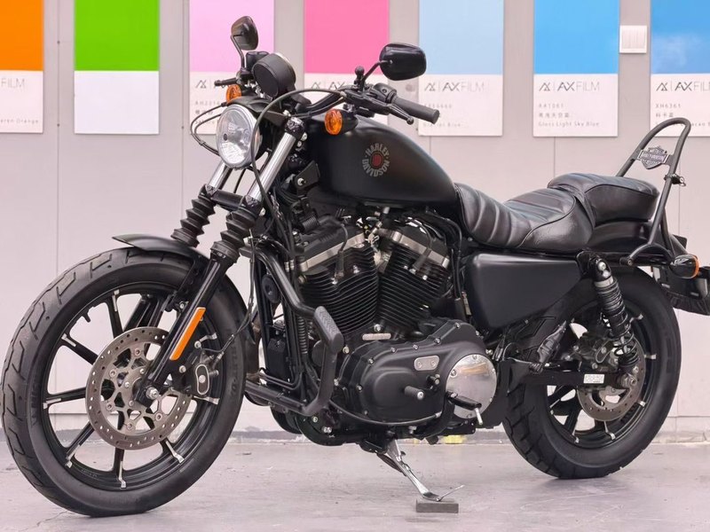 二手哈雷戴维森Iron883 硬汉