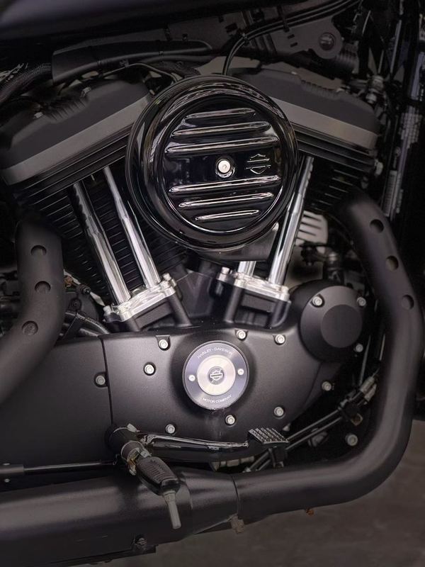 二手哈雷戴维森Iron883 硬汉