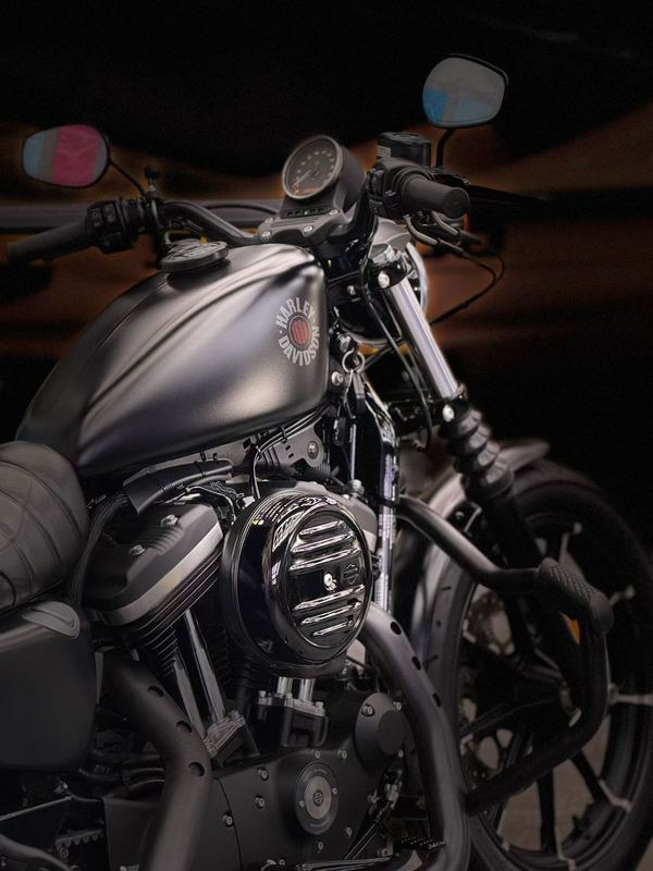 二手哈雷戴维森Iron883 硬汉