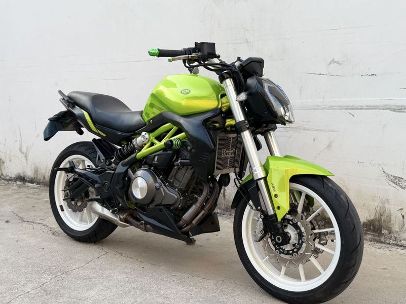 二手贝纳利蓝宝龙 BN302S